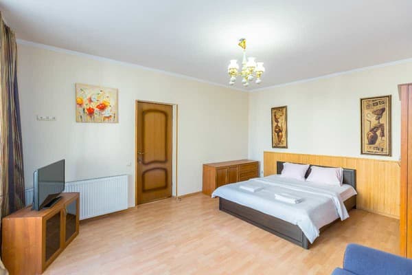 Квартира Oberig в центре, ул. Ивана Гонты 4