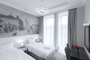 Апарт-отель Opera Passage Hotel & Apartment. Стандарт двухместный Номер с Балконом 302 1