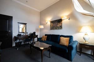 Отель Optima Collection Медиваль Львов. Люкс двухместный  3