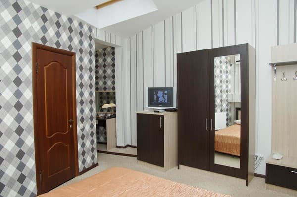 Optima Collection Парк Отель Ивано-Франковсk 13