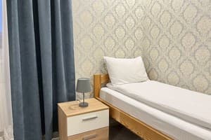 Отель Park Hotel. Стандарт 4-местный с видом на озеро 3