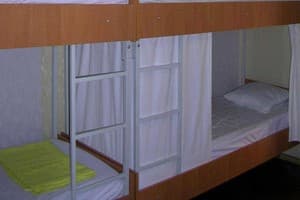 Хостел Пилигрим. Место в общем трехместном номере общий 4