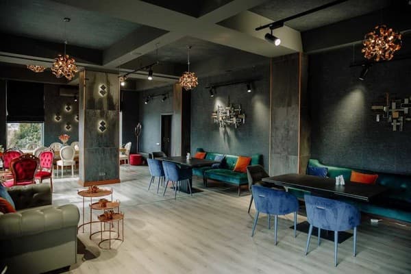 Ramada Lviv 5