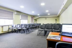 Готель Raziotel Кривий Ріг. Конференц Зал 65-місний Раціо 1