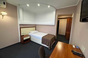 Готель Raziotel Кривий Ріг. Стандарт одномісний Single 1