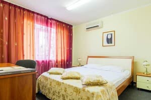 Отель Raziotel Кривой Рог. Улучшенный двухместный  1