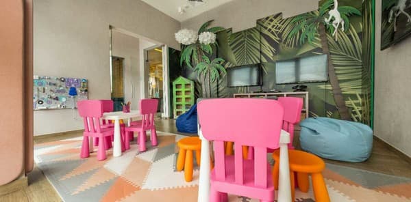 Redling Hotel 8