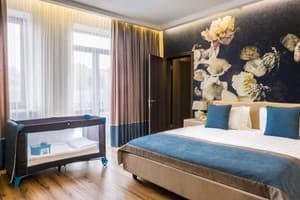 Готельно-ресторанний комплекс Redling Hotel. Сімейний 4-місний +2 1