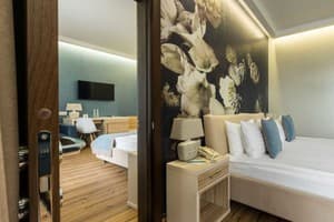 Готельно-ресторанний комплекс Redling Hotel. Сімейний 4-місний +2 4