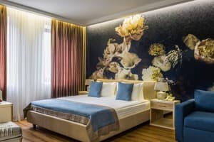 Готельно-ресторанний комплекс Redling Hotel. Покращений двомісний +1 1