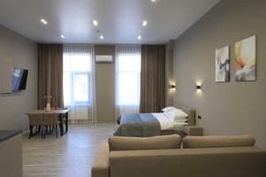 Апарт-отель Rest Inn apart hotel. Апартаменты двухместный Покращені апартаменти з однією спальнею 3