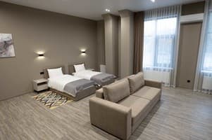 Апарт-отель Rest Inn apart hotel. Апартаменты двухместный Покращені апартаменти з однією спальнею TWIN 1