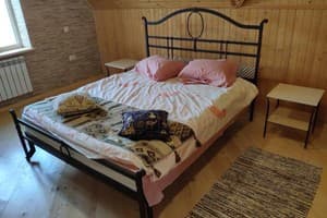 Гостинний двір РіОНі. Сімейний 6-місний Апартаменти  3 спальні 30