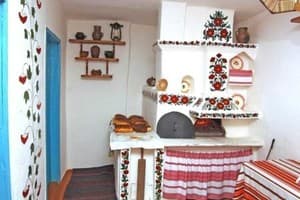 Частная усадьба Родинне гніздо (с.Канава). Коттедж 6-местный Крестьянская хата 12