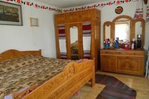 Частная усадьба Родинне гніздо (с.Канава). Коттедж 6-местный Крестьянская хата 16