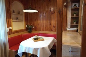 Гостиный двор Родинний Маєток Family Estate. Семейный 6-местный Дом с 3 спальнями 7