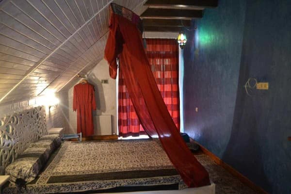 Romantic Guest House 4