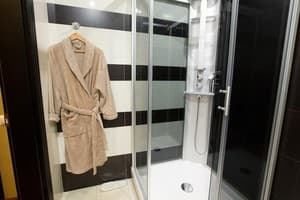 Мини-отель Royal. Люкс двухместный двухкомнатный + 1 16