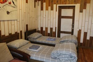 Хостел SWALLOW HOUSE. Полулюкс двухместный  7