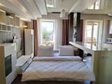 Самая большая кровать в Полтаве. Alex Apartments Круглосуточно бесконтактное заселение 4