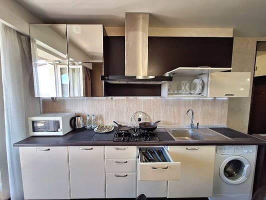 Самая большая кровать в Полтаве. Alex Apartments Круглосуточно бесконтактное заселение 14