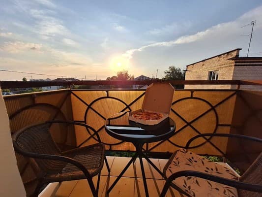 Самая большая кровать в Полтаве. Alex Apartments Круглосуточно бесконтактное заселение 20