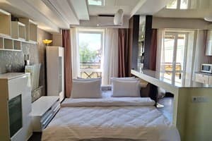 Квартира Самая большая кровать в Полтаве. Alex Apartments Круглосуточно бесконтактное заселение. Апартаменты двухместный  6