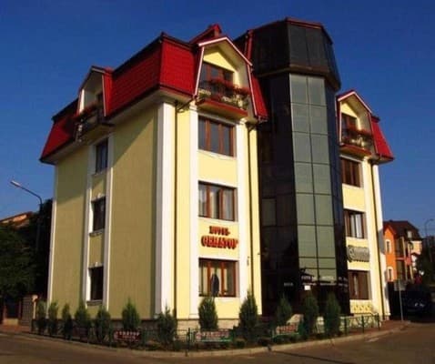 Отель Сенатор