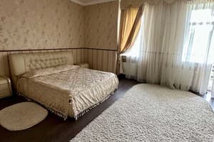 Гостинично-ресторанный комплекс Шалет. Люкс двухместный Президентский, Феррари 1
