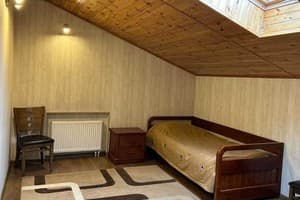 Гостинично-ресторанный комплекс Шалет. Полулюкс трехместный Байкерский 1