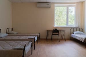 Хостел Сичеслав. Место в общем 5-местном номере  5
