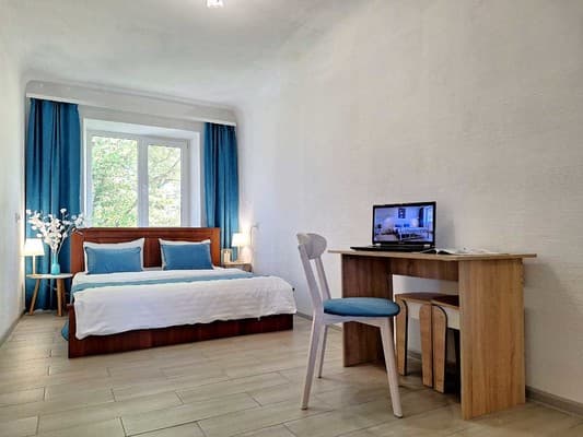 Синий малахит Alex Apartments (круглосуточно бесконтактное заселение 24/7) 13