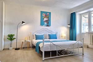 Квартира Синий малахит Alex Apartments (круглосуточно бесконтактное заселение 24/7). Семейный двухместный (2+4) 1