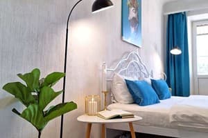 Квартира Синий малахит Alex Apartments (круглосуточно бесконтактное заселение 24/7). Семейный двухместный (2+4) 4