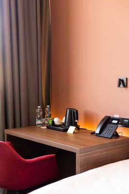 Small Hotel 21