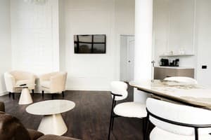 Гостинично-ресторанный комплекс Spatium Medical & Wellness Hotel. Люкс двухместный Penthouse Collection Skyline Elite 1