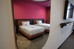 Гостинично-ресторанный комплекс Spatium Medical & Wellness Hotel. Супериор двухместный с раздельными кроватями и видом на море 6