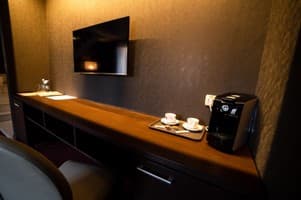 Срібні лелеки 22