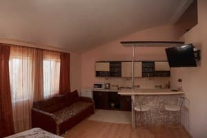 Студио апартаменты в центре на 5 этаже 4