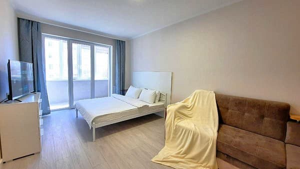 Квартира Свежесть, Alex Apartments (бесконтактное поселение 24/7)
