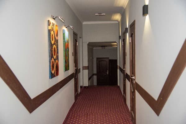 T&S apart-hotel 3