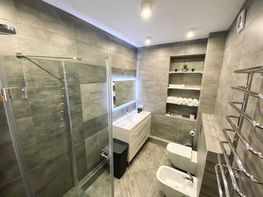 Трехкомнатная SKY HOUSE. Бесключевой доступ. (Район Подолья) 20