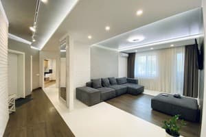 Квартира Трёхкомнатная SKY HOUSE Бесключевой доступ!. Апартаменты двухместный  1