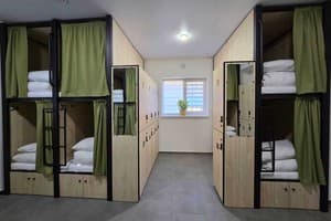 Хостел Trend House Hostel. Место в женском 16-местном номере  1