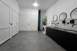 Хостел Trend House Hostel. Место в женском 16-местном номере  27