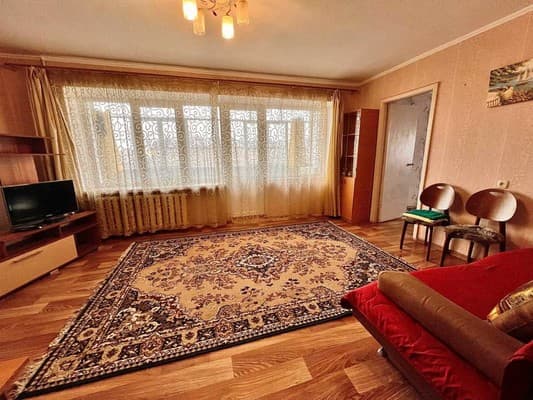 Квартира Трикімнатні апартаменти в самому центрі!