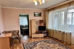 Квартира Трикімнатні апартаменти в самому центрі!. Апартаменты трехместный  7