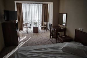 Отель Ужгород. Бизнес двухместный +1 2