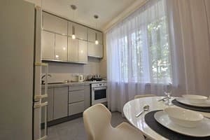 Квартира Барокко. Тераса. 2-кімнатна квартира. Центр біля ЦУМа. Документи для відрядження. Alex Apartments. Апартаменти двомісний Барокко Терраса  +3 дод місця 30