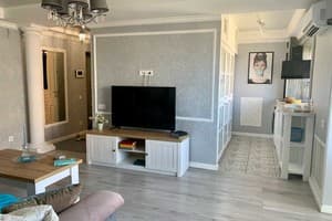 Квартира VIP на пр. Соборний 133. Апартаменты трехместный  4